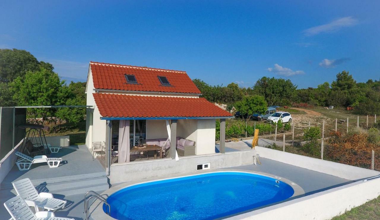 Villa Baras Garden - House With Pool Mirce 외부 사진