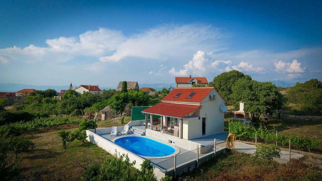 Villa Baras Garden - House With Pool Mirce 외부 사진