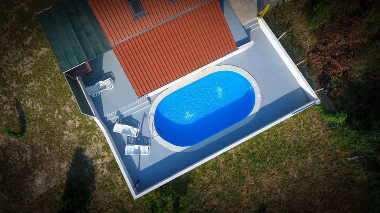 Villa Baras Garden - House With Pool Mirce 외부 사진