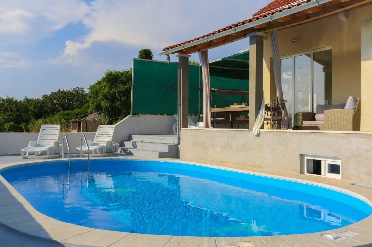 Villa Baras Garden - House With Pool Mirce 외부 사진