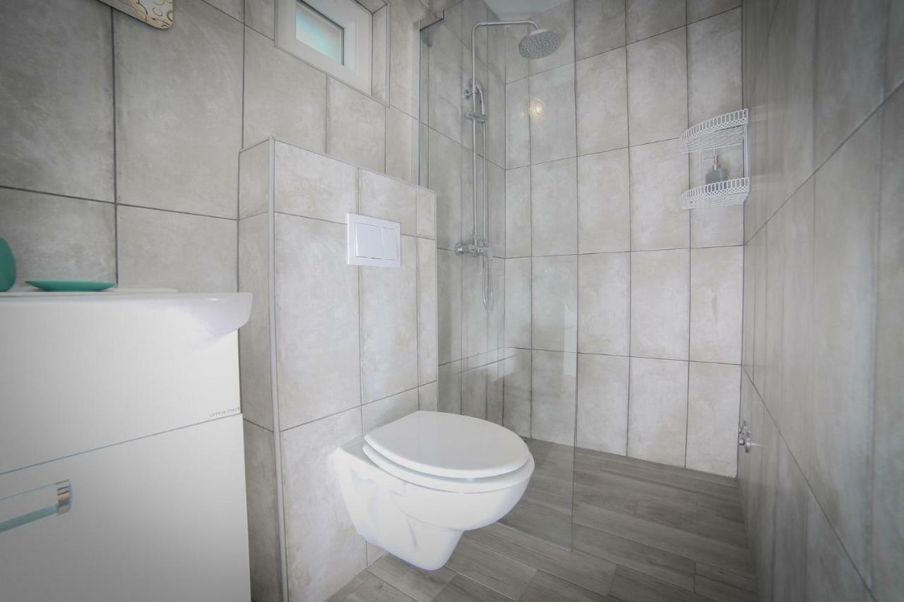Villa Baras Garden - House With Pool Mirce 외부 사진